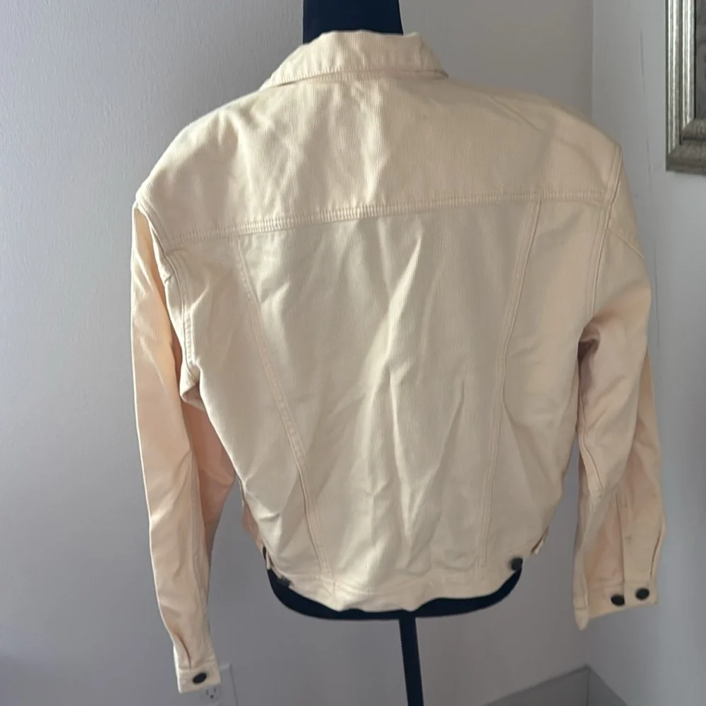 Eddie Bauer Cream‎ Button-Up Jean Jacket 100% cotton Sz LG